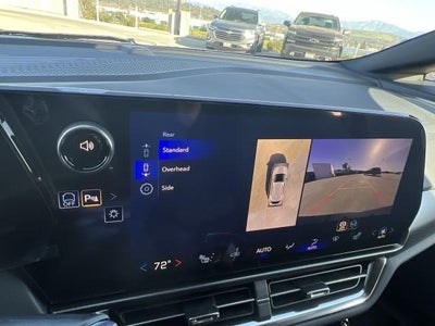 2026 Chevrolet Equinox EV 4dr LT1 w/PCY