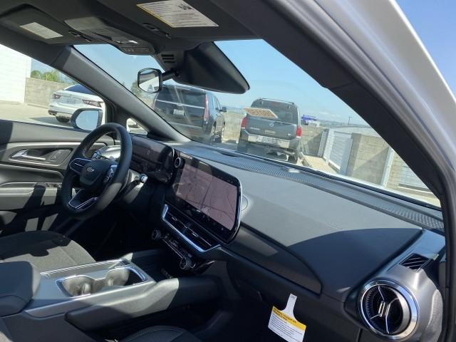 2026 Chevrolet Equinox EV 4dr LT1 w/PCY