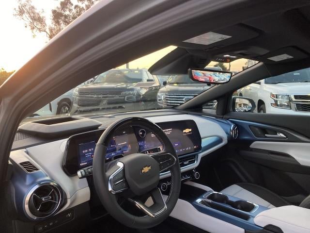 2026 Chevrolet Equinox EV 4dr LT2 w/PDE