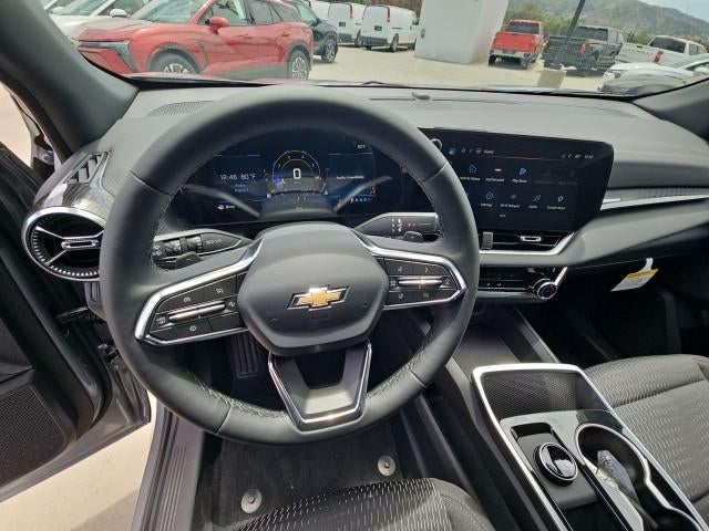 2027 Chevrolet Equinox FWD LT