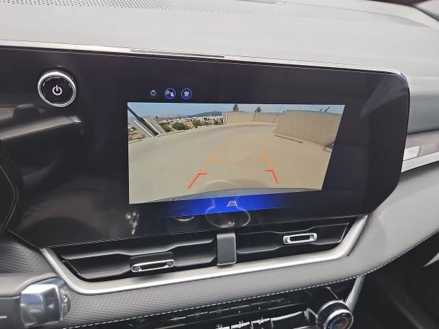 2027 Chevrolet Equinox FWD LT