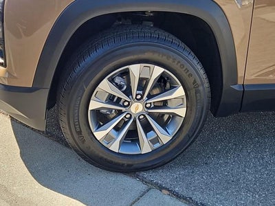 2027 Chevrolet Equinox FWD LT