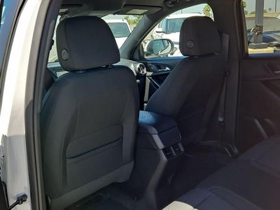 2027 Chevrolet Equinox FWD LT
