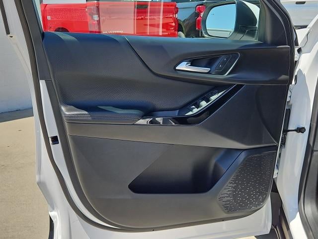 2027 Chevrolet Equinox FWD LT