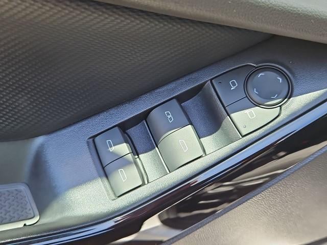 2027 Chevrolet Equinox FWD LT