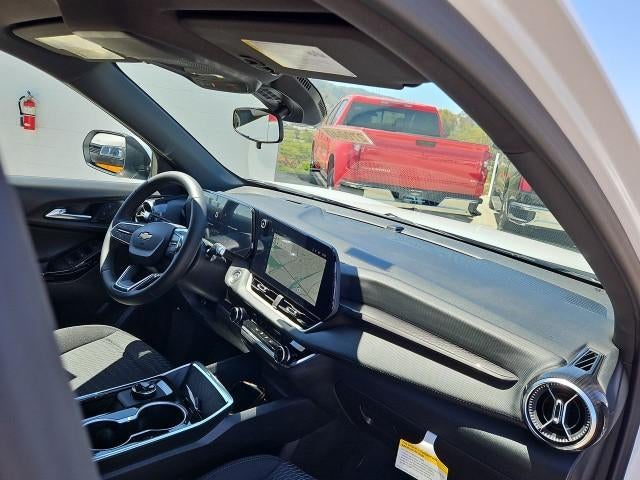 2027 Chevrolet Equinox FWD LT