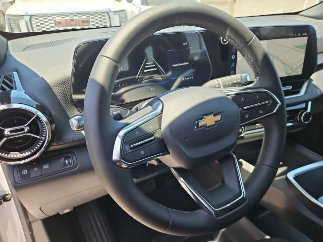 2027 Chevrolet Equinox FWD LT