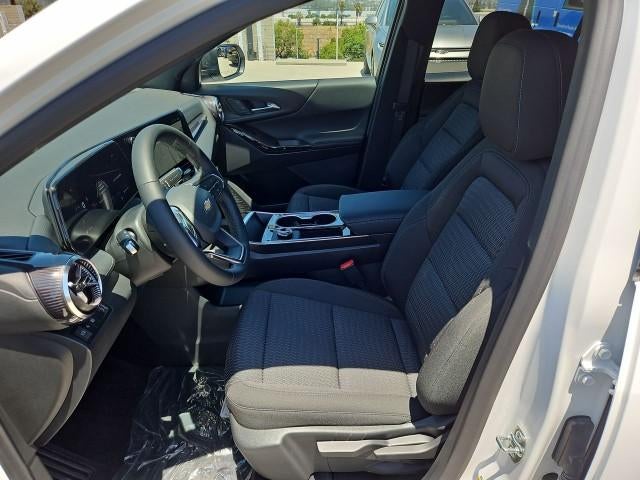 2027 Chevrolet Equinox FWD LT