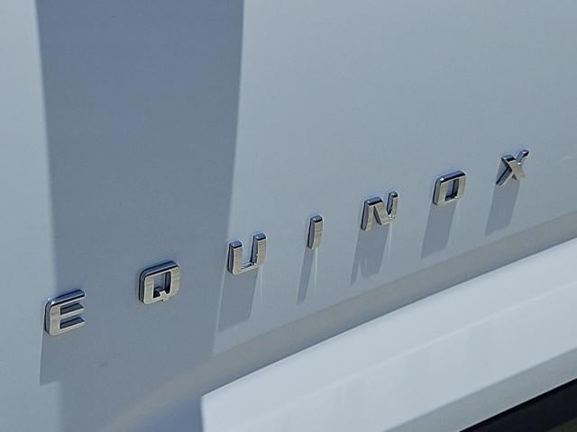 2027 Chevrolet Equinox FWD LT