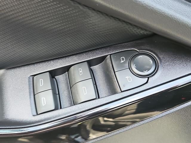 2027 Chevrolet Equinox LT - Photo 23