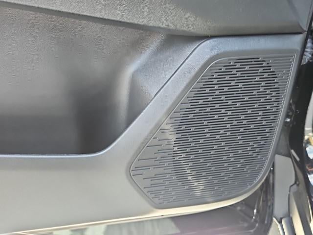 2027 Chevrolet Equinox LT - Photo 24