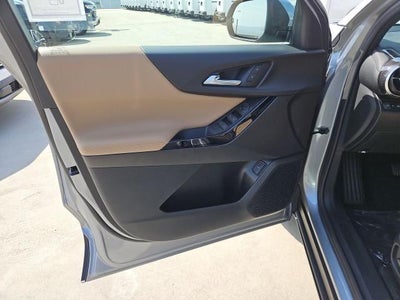 2027 Chevrolet Equinox FWD ACTIV