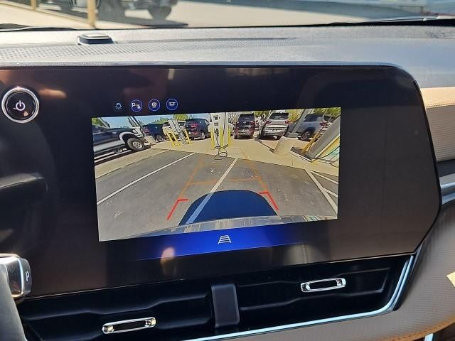 2027 Chevrolet Equinox FWD ACTIV