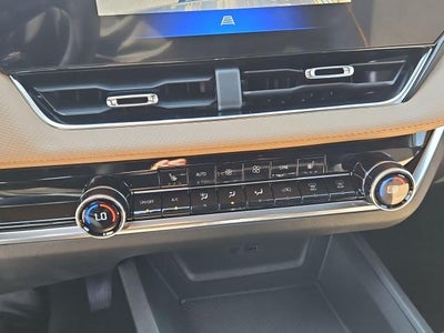 2027 Chevrolet Equinox FWD ACTIV