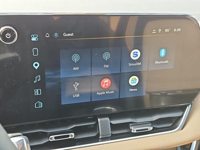 2027 Chevrolet Equinox FWD ACTIV