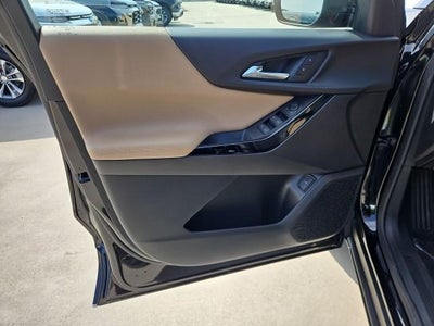 2027 Chevrolet Equinox FWD ACTIV