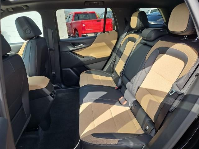 2027 Chevrolet Equinox FWD ACTIV