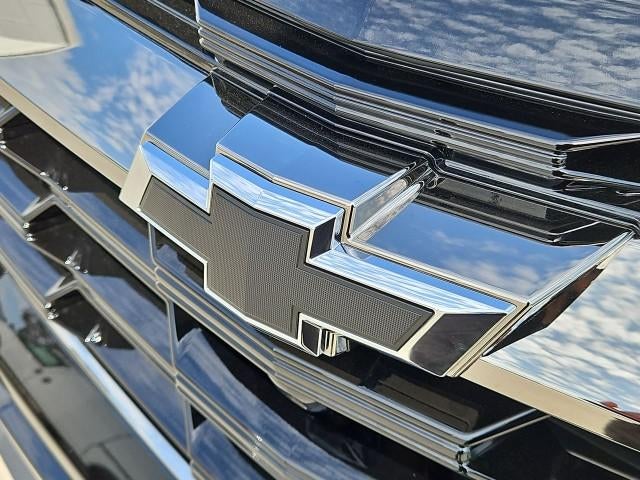 2027 Chevrolet Equinox FWD ACTIV
