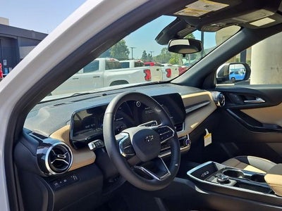 2027 Chevrolet Equinox FWD ACTIV