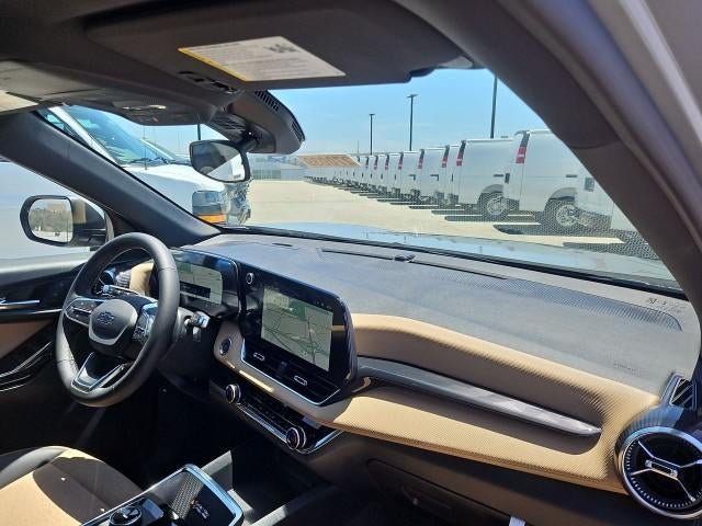 2027 Chevrolet Equinox FWD ACTIV