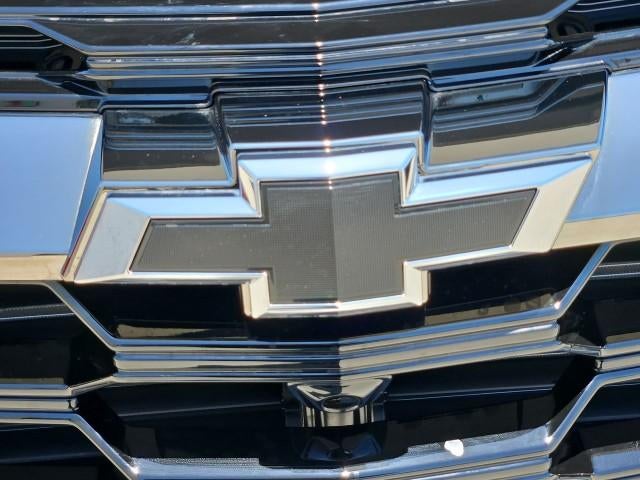 2027 Chevrolet Equinox FWD ACTIV