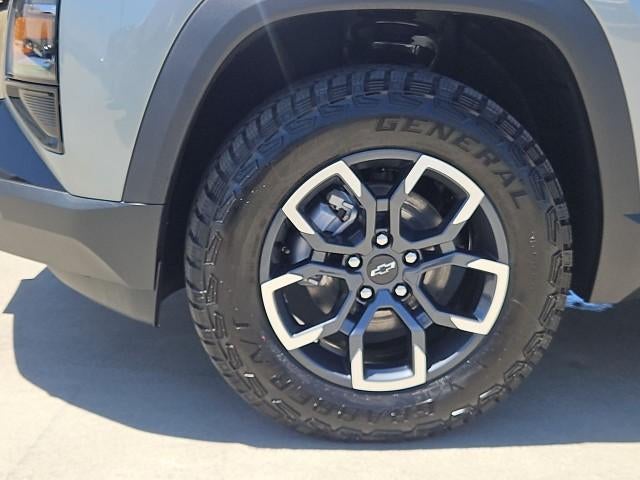 2027 Chevrolet Equinox FWD ACTIV