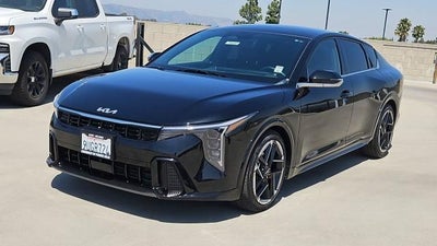 2025 Kia K4 GT-Line