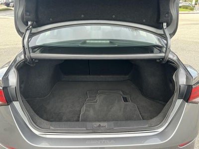 2024 Nissan Sentra SV Xtronic CVT