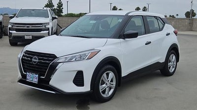 2023 Nissan Kicks S Xtronic CVT