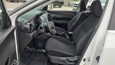 2023 Nissan Kicks S Xtronic CVT