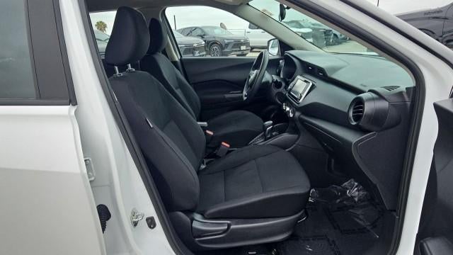 2023 Nissan Kicks S Xtronic CVT