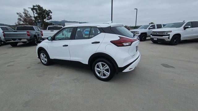 2023 Nissan Kicks S Xtronic CVT
