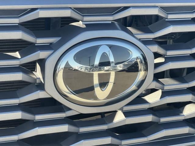 2023 Toyota Tacoma 2WD SR5