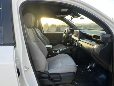 2025 Toyota Tacoma SR5