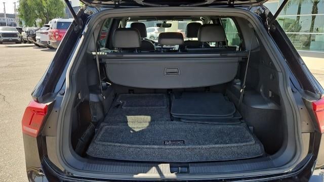 2021 Volkswagen Tiguan 2.0T SE R-Line Black