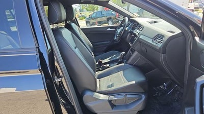 2021 Volkswagen Tiguan 2.0T SE R-Line Black