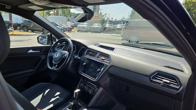 2021 Volkswagen Tiguan 2.0T SE R-Line Black