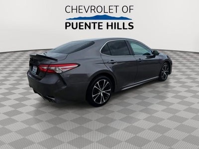 2018 Toyota Camry SE