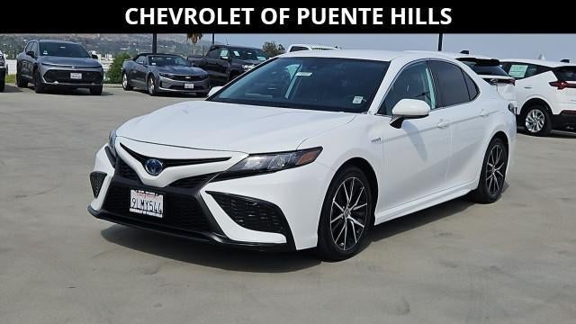 2021 Toyota Camry SE Hybrid
