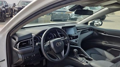 2021 Toyota Camry SE Hybrid