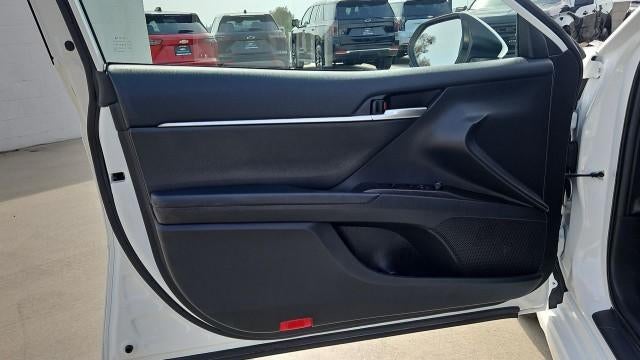 2021 Toyota Camry SE Hybrid