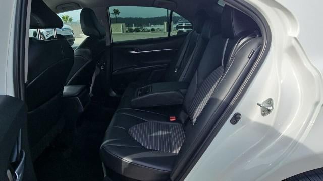 2021 Toyota Camry SE Hybrid