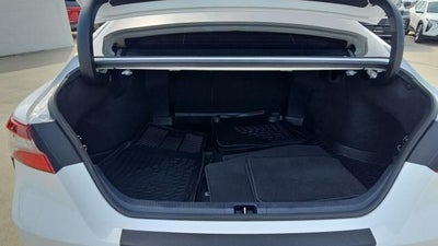 2021 Toyota Camry SE Hybrid