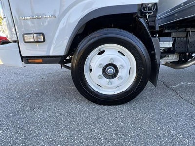 2024 Chevrolet Low Cab Forward 4500 2WD Reg Cab 132.5"