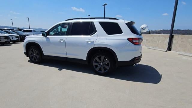 2025 Honda Pilot Sport