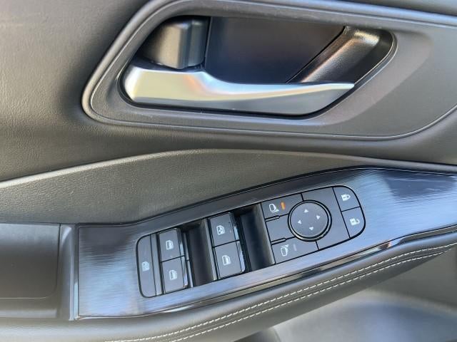 2025 Nissan Rogue SV FWD