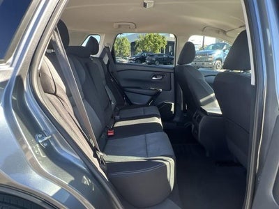 2025 Nissan Rogue SV FWD