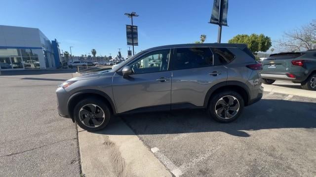 2025 Nissan Rogue SV FWD