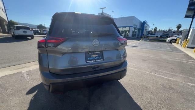 2025 Nissan Rogue SV FWD