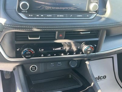 2023 Nissan Rogue SV FWD